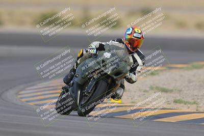 media/Sep-10-2023-SoCal Trackdays (Sun) [[6b4faecef6]]/Turn 11 (725am)/